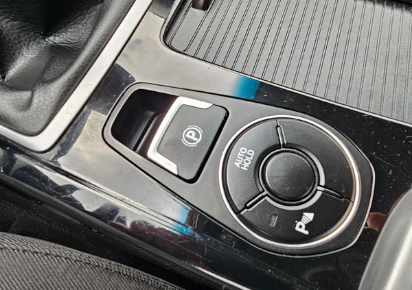 Hyundai i40 cena 40400 przebieg: 188000, rok produkcji 2015 z Ciechanowiec małe 781